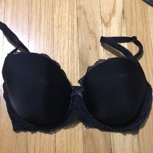 Victoria’s Secret black bra